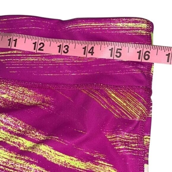 Xersion Womens Fitted Capri Leggings Pink & Yellow Abstract Print Size L - Picture 9 of 11